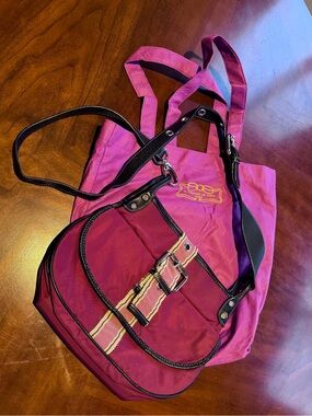 Un Apres Midi de Chein, Paris Crossbody Bag